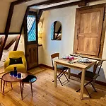 Apartment Le Petit Tinteniac - T2 Cosy Au Coeur De La Doutre Angers